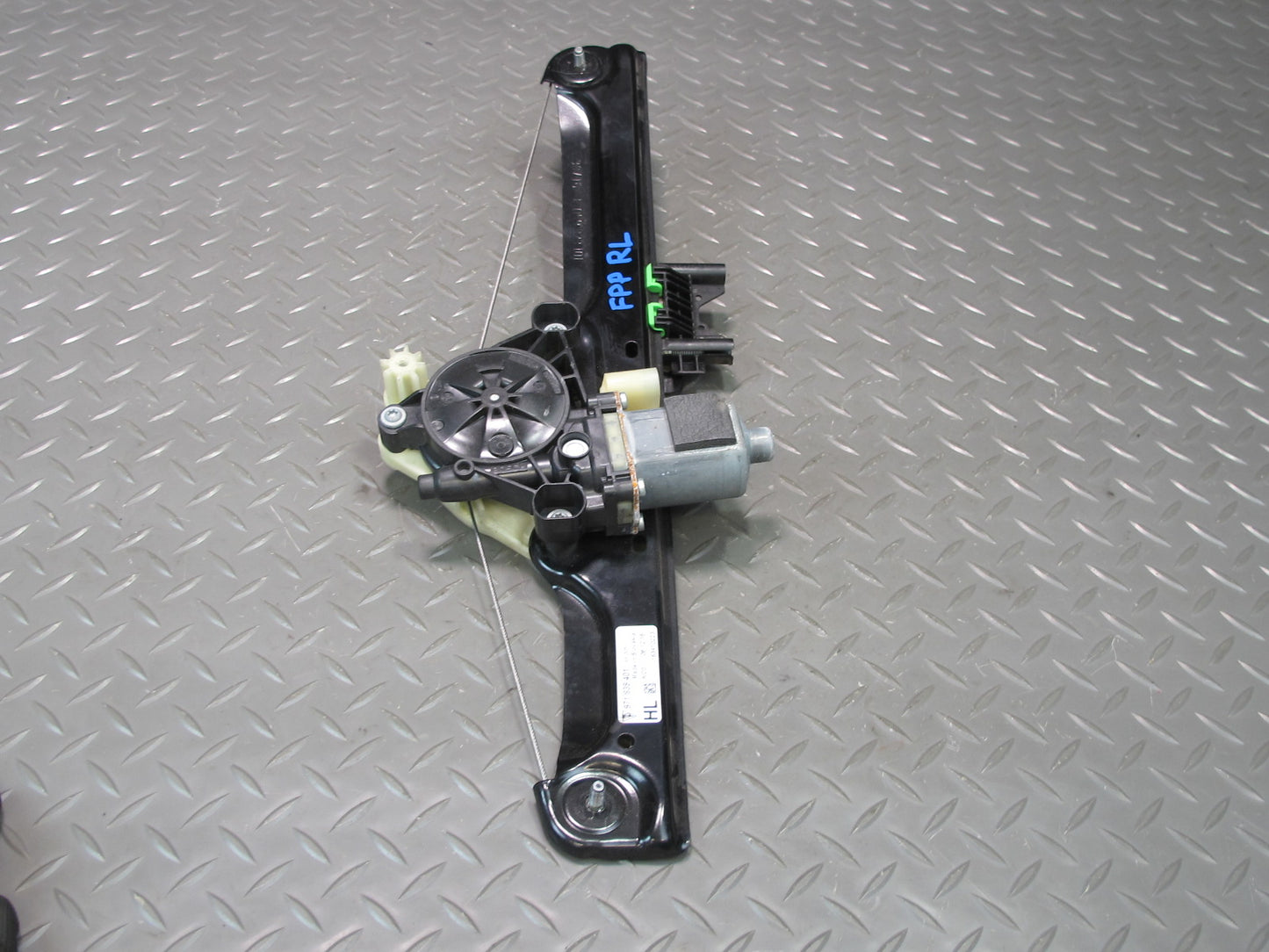 17-23 Porsche Panamera 971 Rear Left Door Window Regulator w Motor 971839401