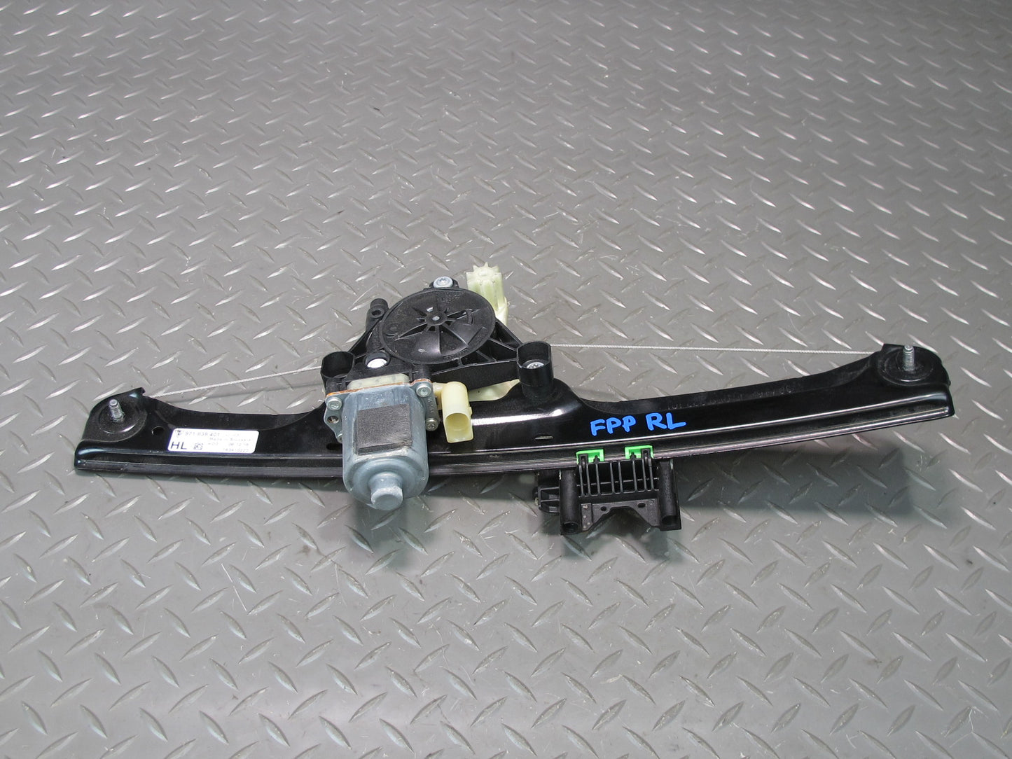 17-23 Porsche Panamera 971 Rear Left Door Window Regulator w Motor 971839401