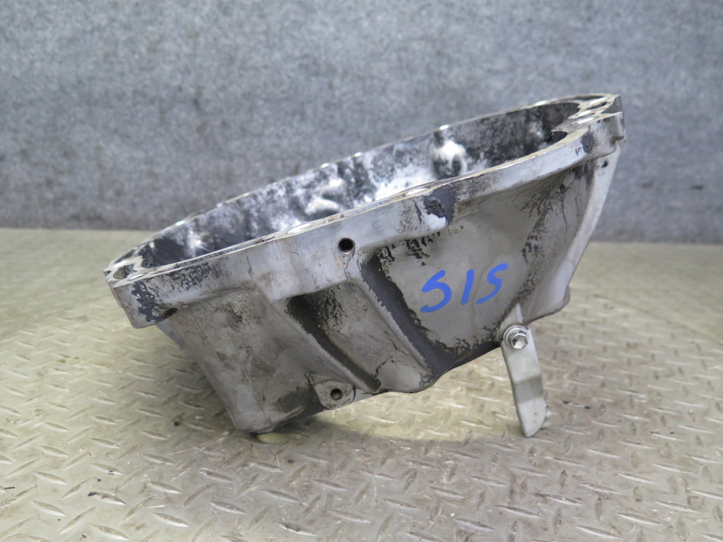01-05 Lexus GS300 IS300 2JZGE RWD A650E A/T Auto Transmission Bell Housing OEM