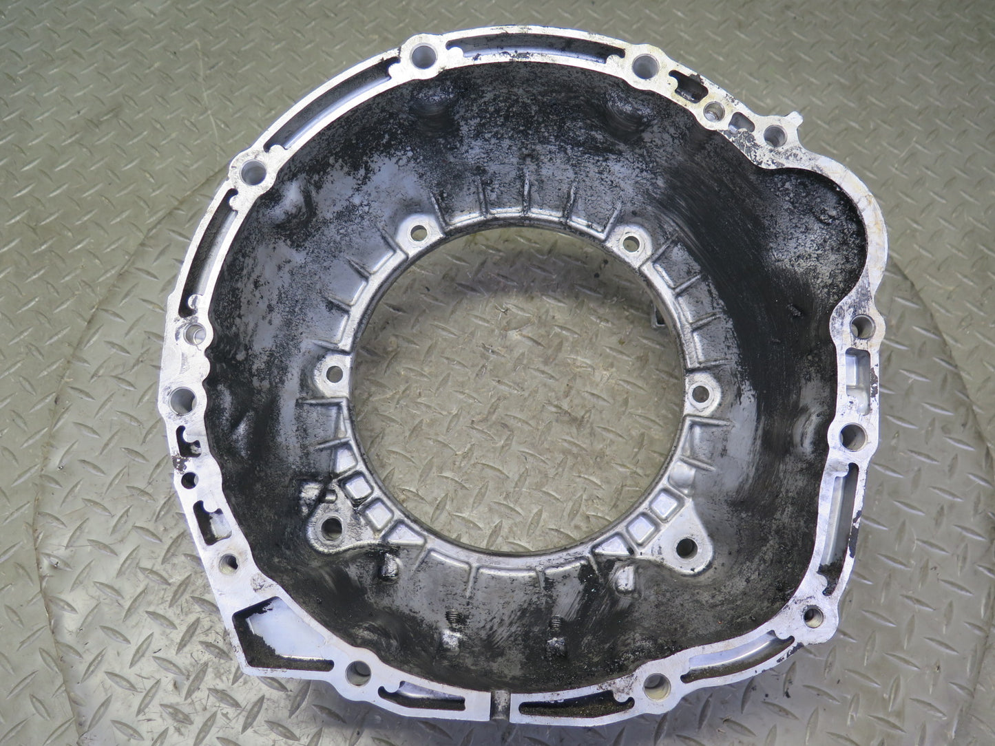 01-05 Lexus GS300 IS300 2JZGE RWD A650E A/T Auto Transmission Bell Housing OEM