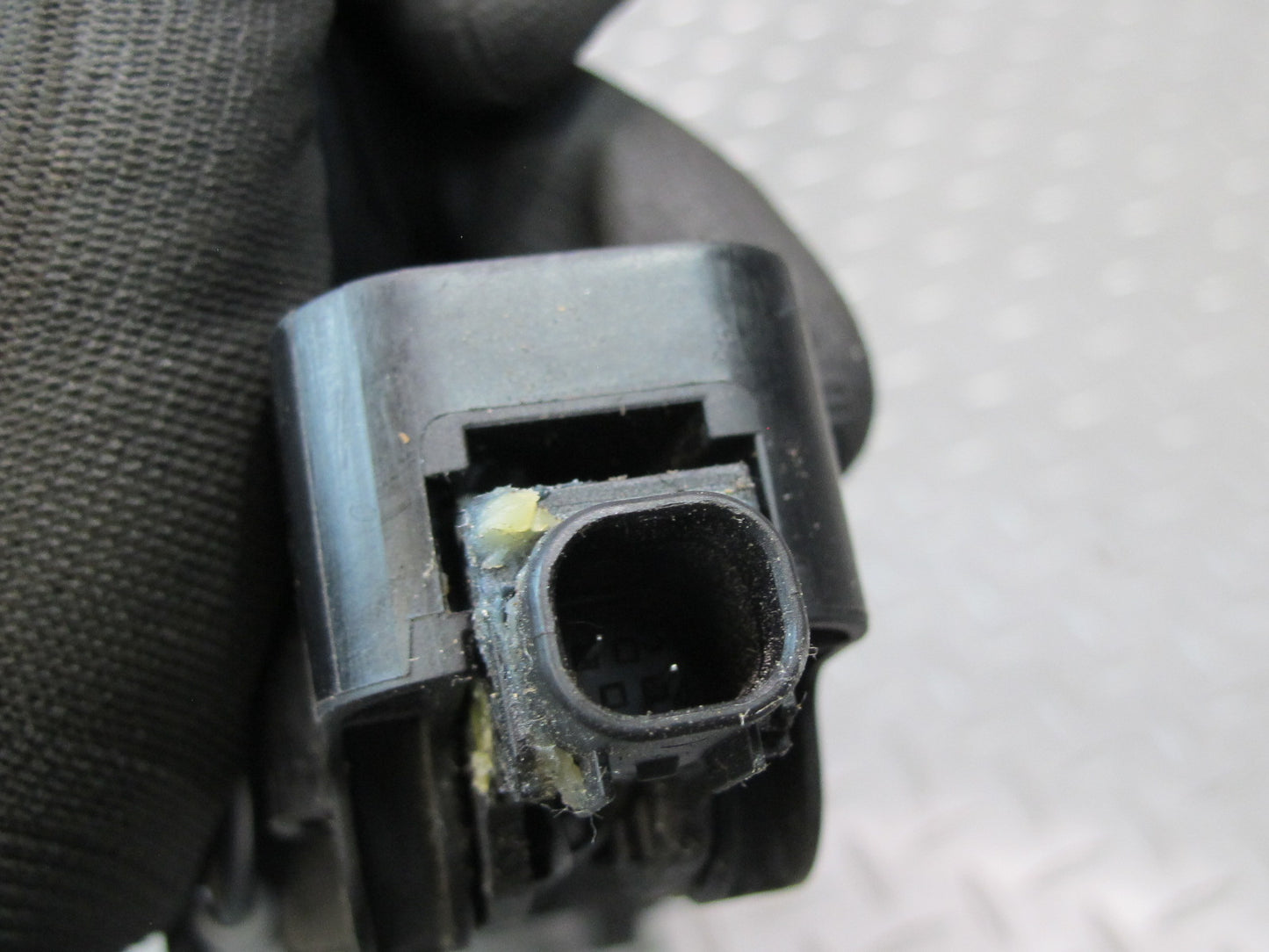 17-23 Porsche Panamera 971 Rear Right Door Exterior Handle w Keyless GO