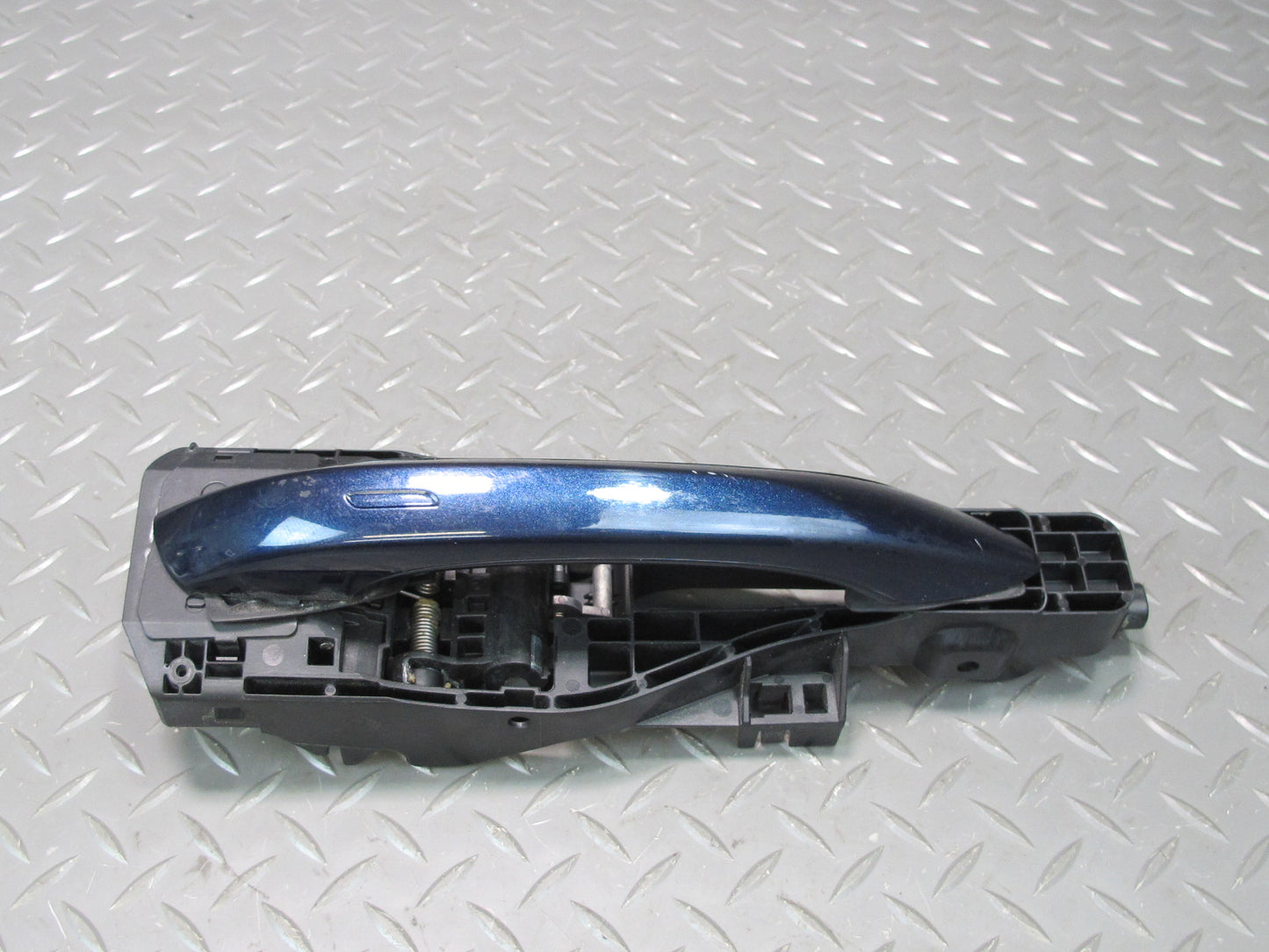 17-23 Porsche Panamera 971 Front Right Door Exterior Handle w Keyless GO