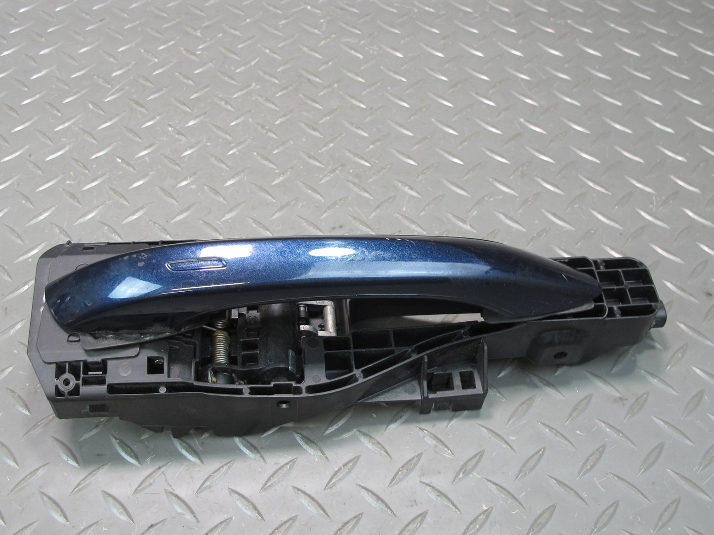 17-23 Porsche Panamera 971 Front Right Door Exterior Handle w Keyless GO