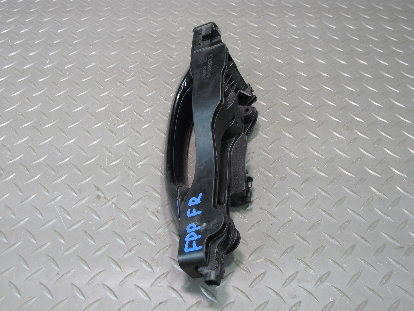 17-23 Porsche Panamera 971 Front Right Door Exterior Handle w Keyless GO