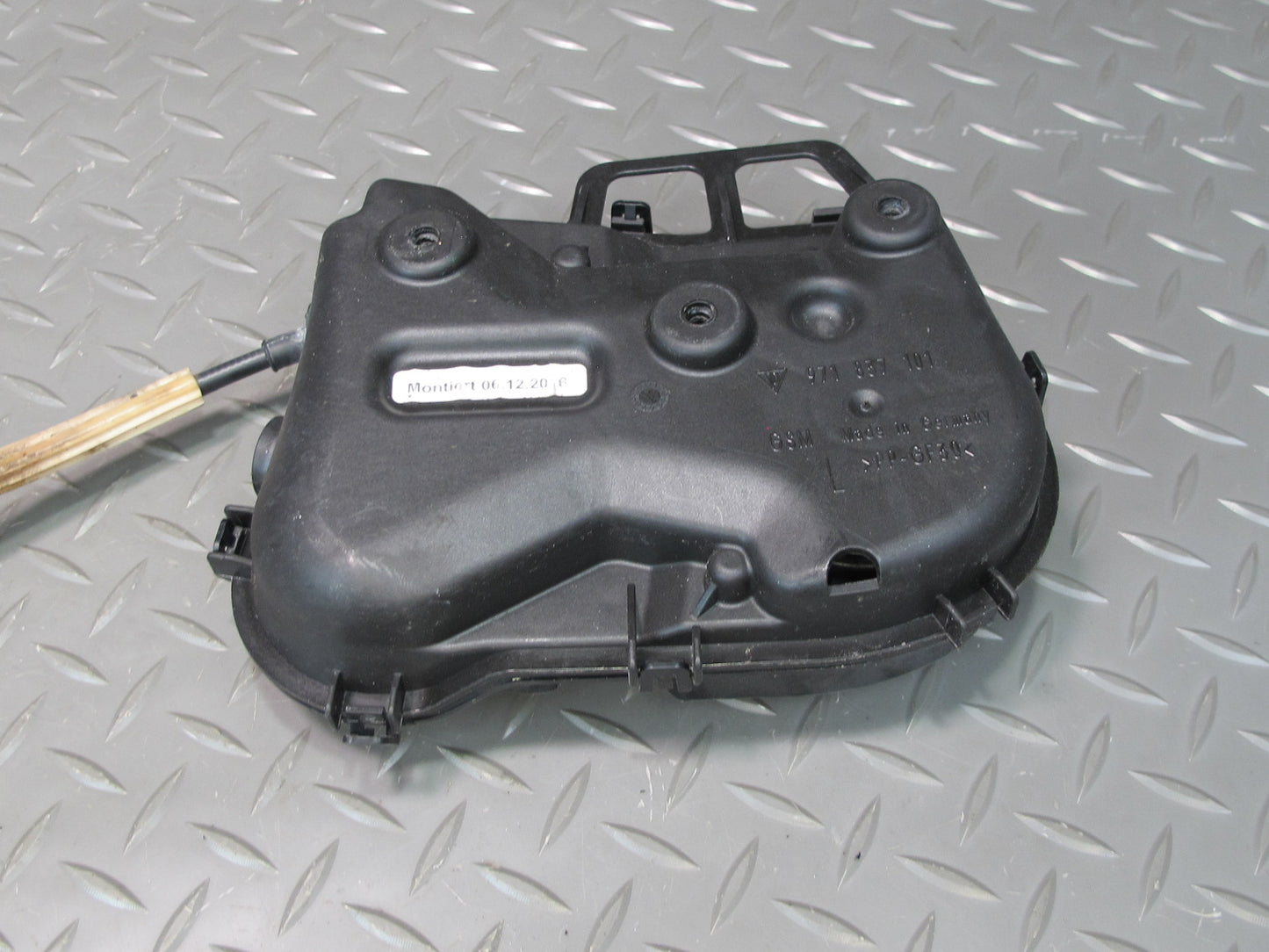 17-23 Porsche Panamera 971 Front Left Door Lock Latch Actuator w Soft Close