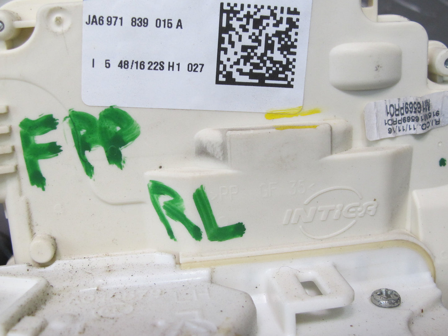 17-23 Porsche Panamera 971 Rear Left Door Lock Latch Actuator w Soft Close