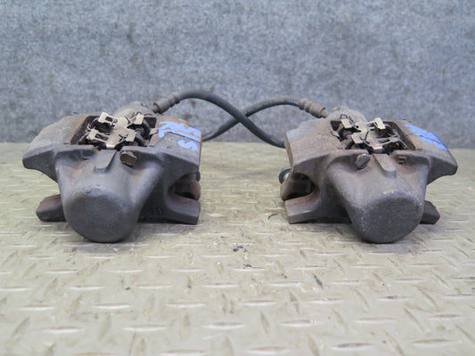 01-05 Lexus JCE10L IS300 Set of 2 Rear Left & Right Brake Caliper OEM