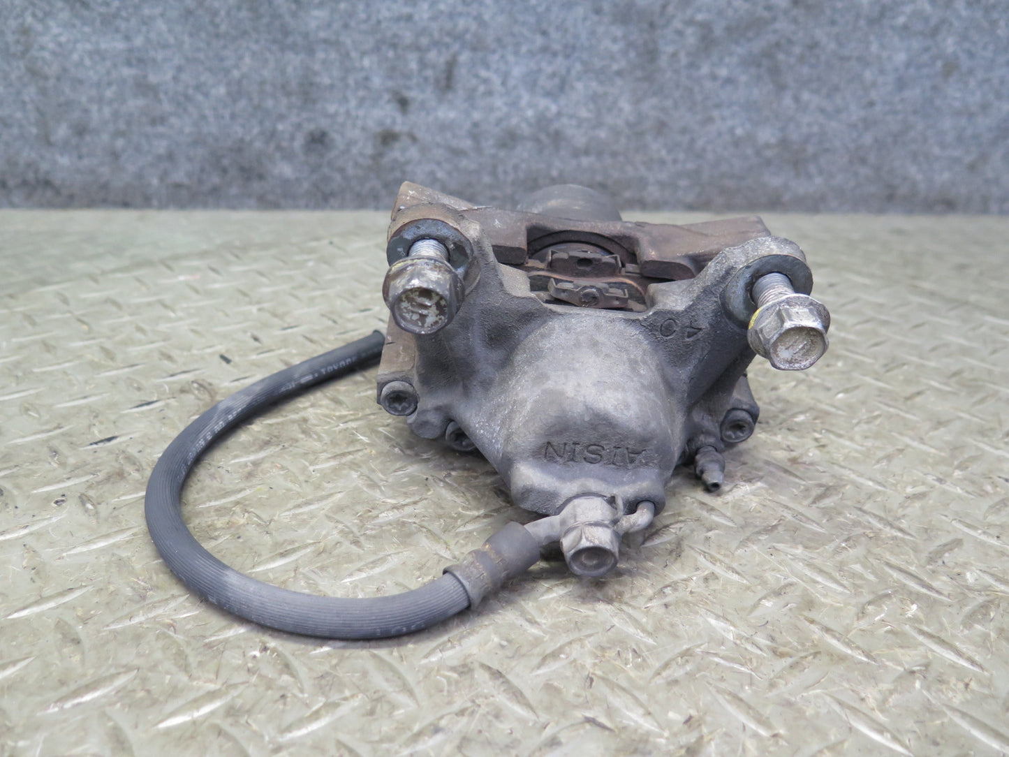 01-05 Lexus JCE10L IS300 Set of 2 Rear Left & Right Brake Caliper OEM