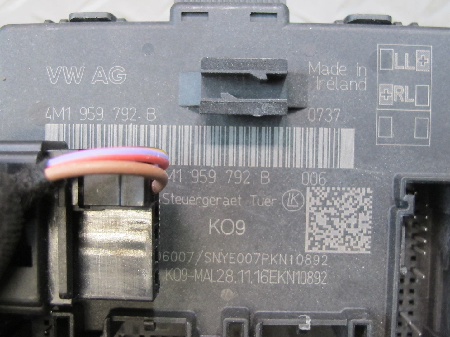 17-23 Porsche Panamera 971 Front Right Door Control Module 4M1959792B