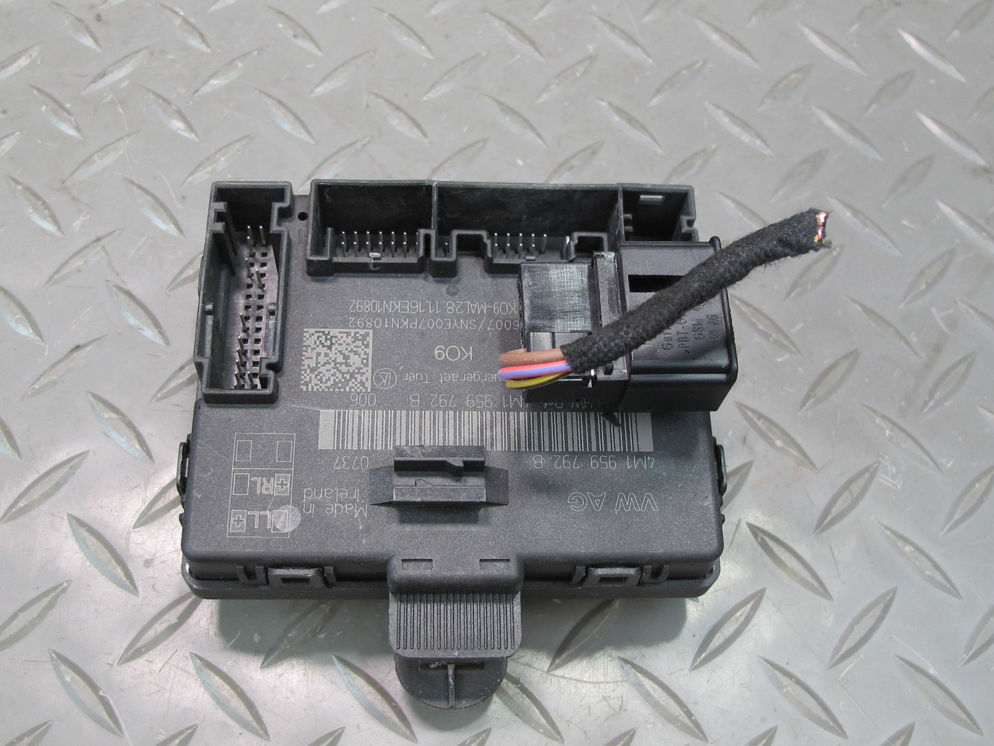 17-23 Porsche Panamera 971 Front Right Door Control Module 4M1959792B