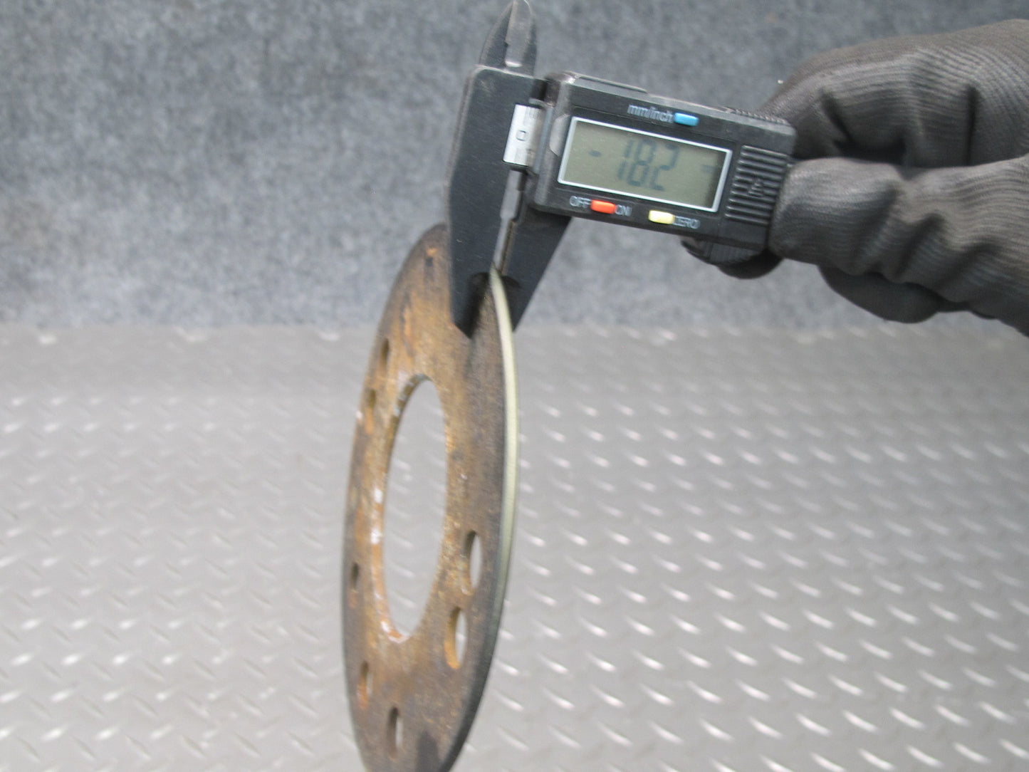 Set of 4 Akata 18mm Wheel Spacer 4x114.3 / 5x114.3