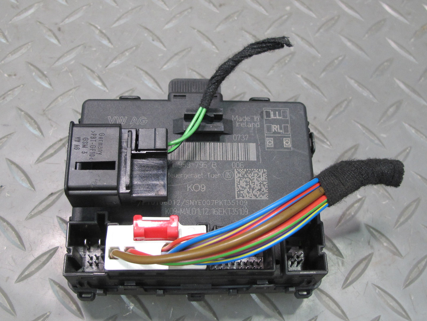 17-23 Porsche Panamera 971 Rear Left & Right Door Control Module 4M1959795B