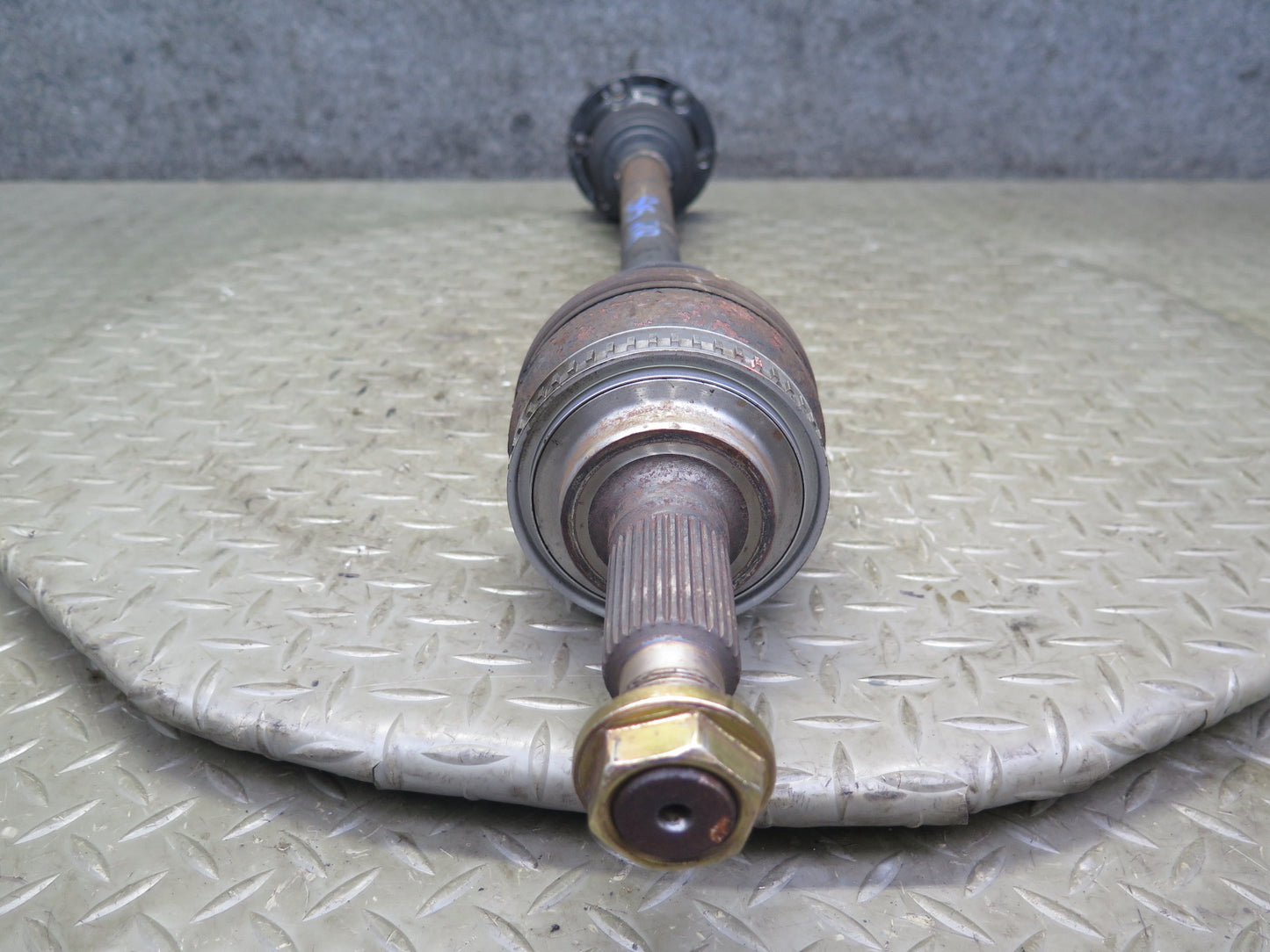 01-05 Lexus JCE10L IS300 Rear Right Suspension Axle Shaft OEM