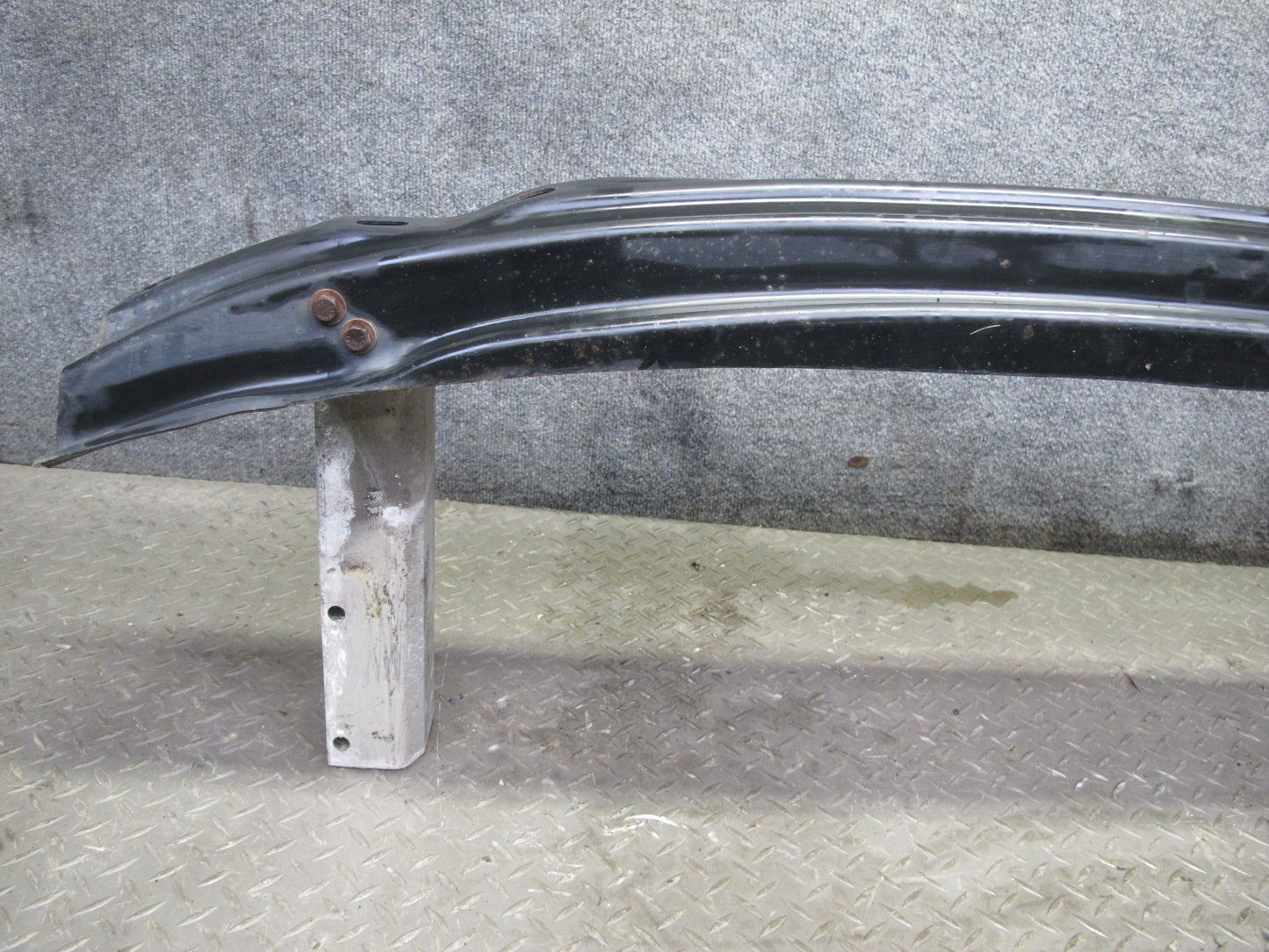 10-16 Audi B8 A4 S4 Rear Bumper Reinforcement Impact Bar w Absorbers OEM