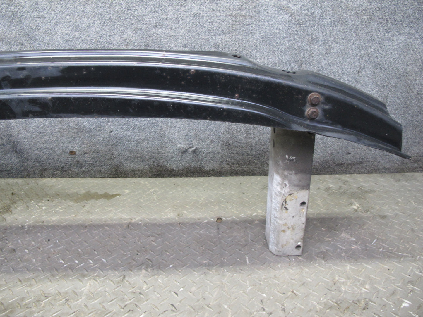 10-16 Audi B8 A4 S4 Rear Bumper Reinforcement Impact Bar w Absorbers OEM