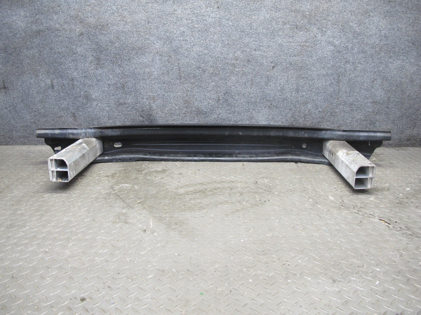 10-16 Audi B8 A4 S4 Rear Bumper Reinforcement Impact Bar w Absorbers OEM