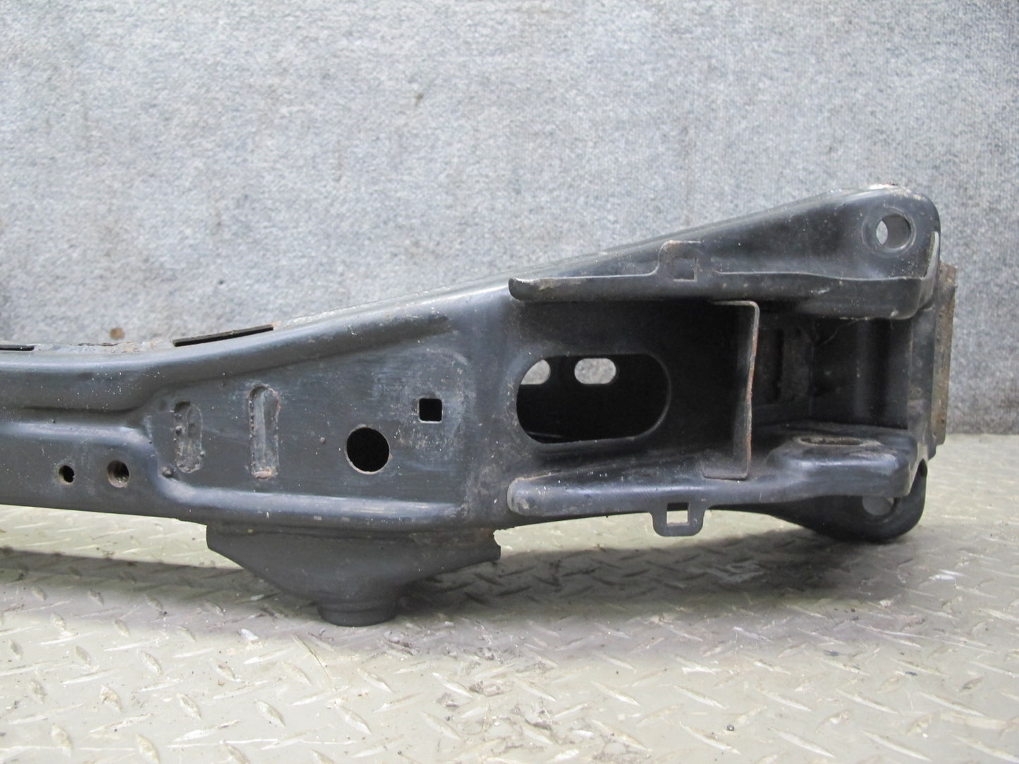 02-10 Lexus UZZ40L SC430 Front Suspension Subframe Crossmember 103K Miles OEM