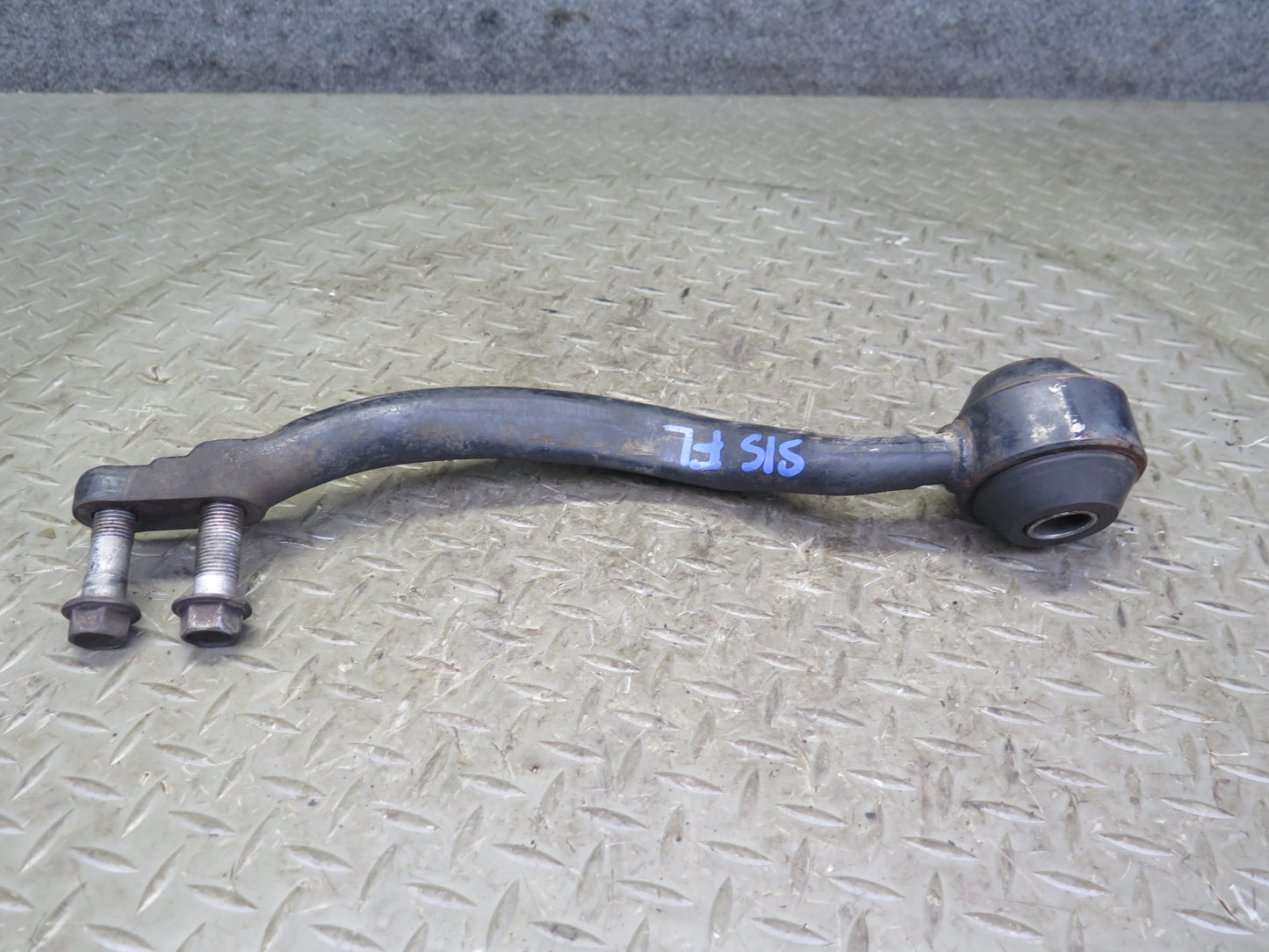 01-05 Lexus JCE10L IS300 Set of 3 Front Left Suspension Control Arm OEM