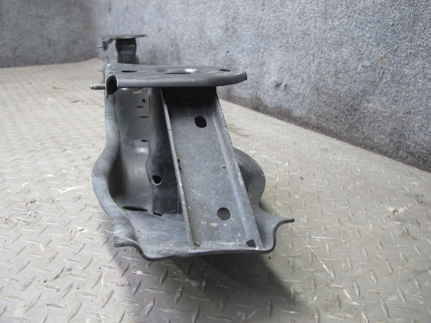 2012-2018 BMW F12 F13 M6 Rear Bumper Reinforcement Rebar Impact Crash Bar