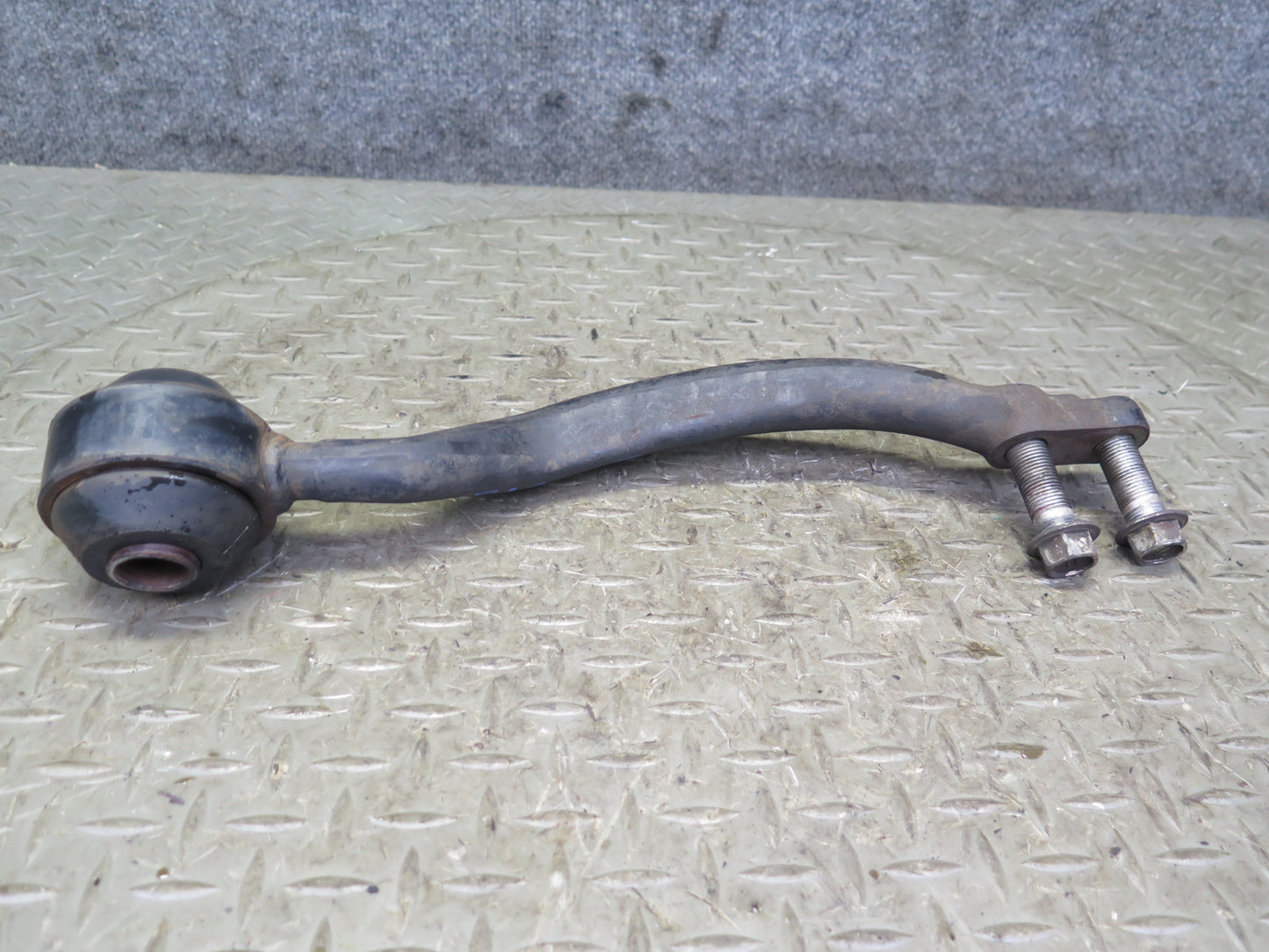 01-05 Lexus JCE10L IS300 Set of 3 Front Right Suspension Control Arm OEM