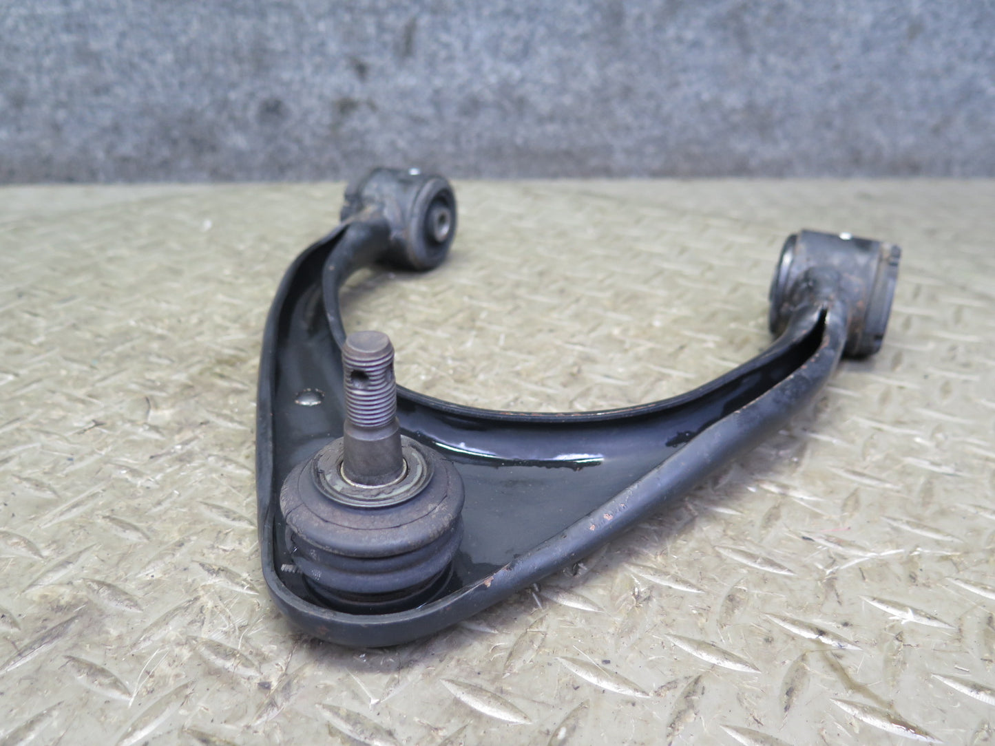 01-05 Lexus JCE10L IS300 Set of 3 Front Right Suspension Control Arm OEM