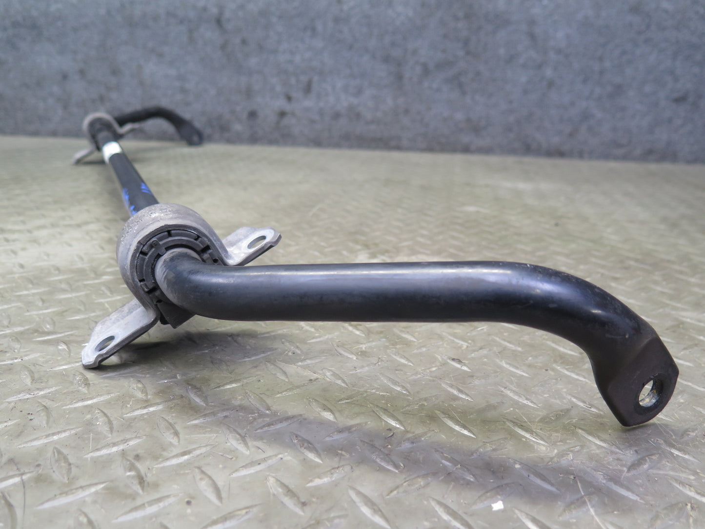2012-2018 BMW F12 F13 M6 S63T Rear Suspension Anti Roll Stabilizer Sway Bar