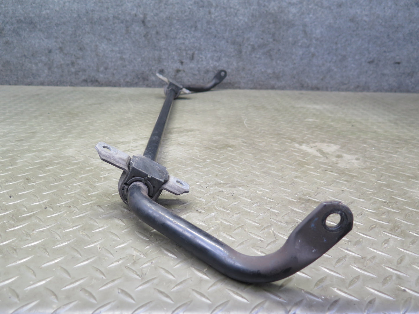 2012-2018 BMW F12 F13 M6 S63T Rear Suspension Anti Roll Stabilizer Sway Bar