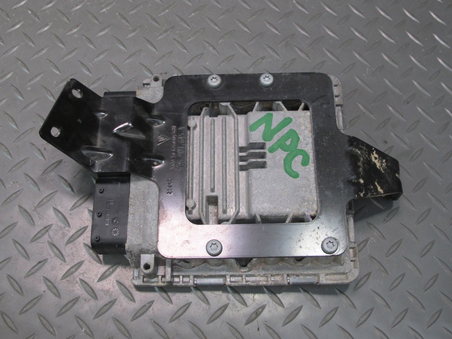 2014 Porsche Cayenne 958 4.8L W/o Turbo ECU Module Ignition Door Lock KEY Set