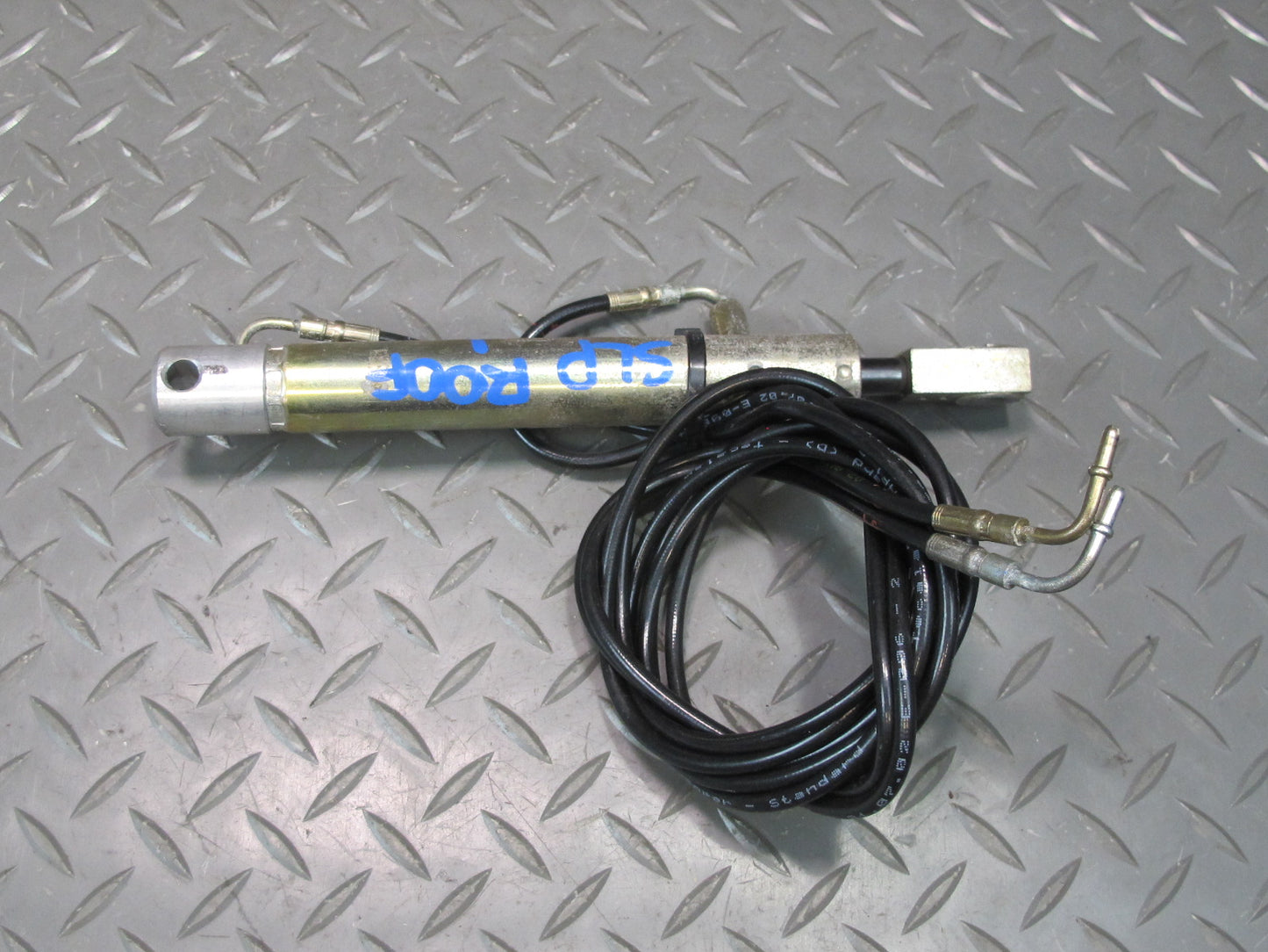 03-12 Mercedes R230 SL500 Convertible Left TOP Roof Hydraulic Cylinder OEM