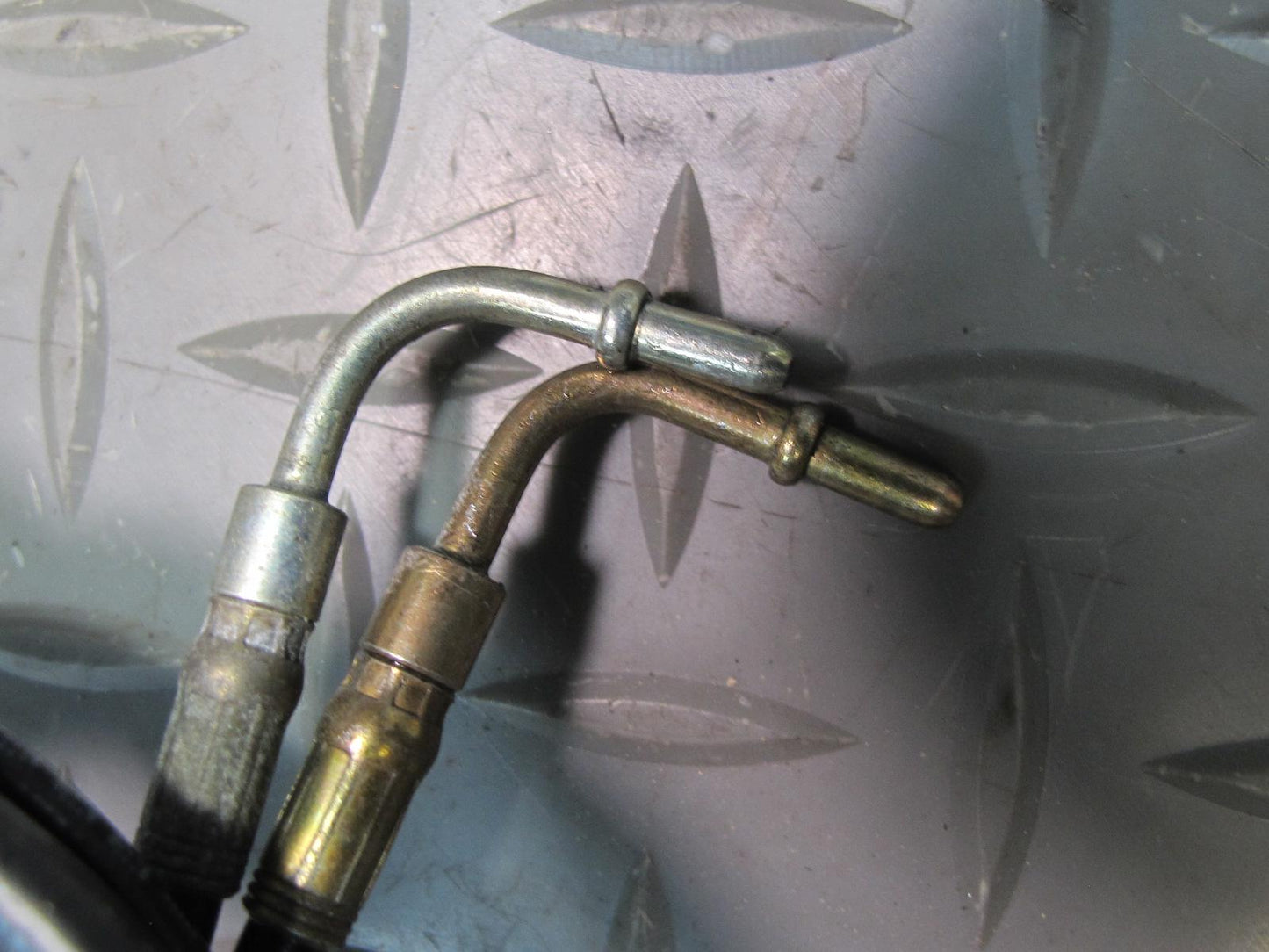 03-12 Mercedes R230 SL500 Convertible Left TOP Roof Hydraulic Cylinder OEM