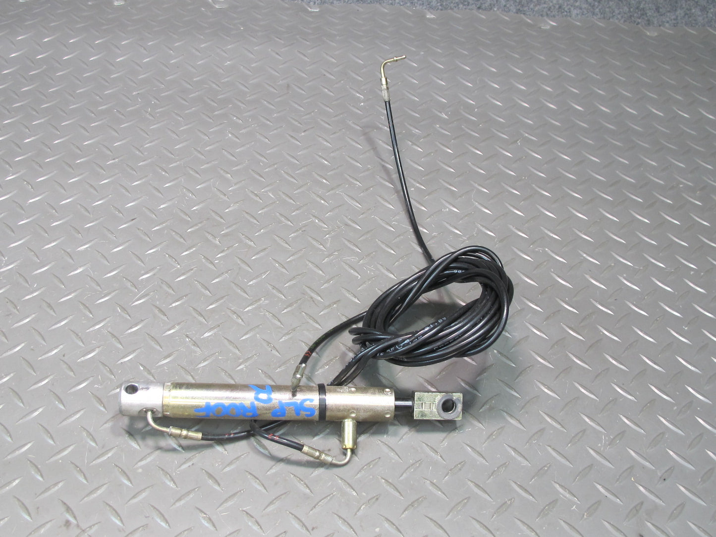 03-12 Mercedes R230 SL500 Convertible Right TOP Roof Hydraulic Cylinder OEM