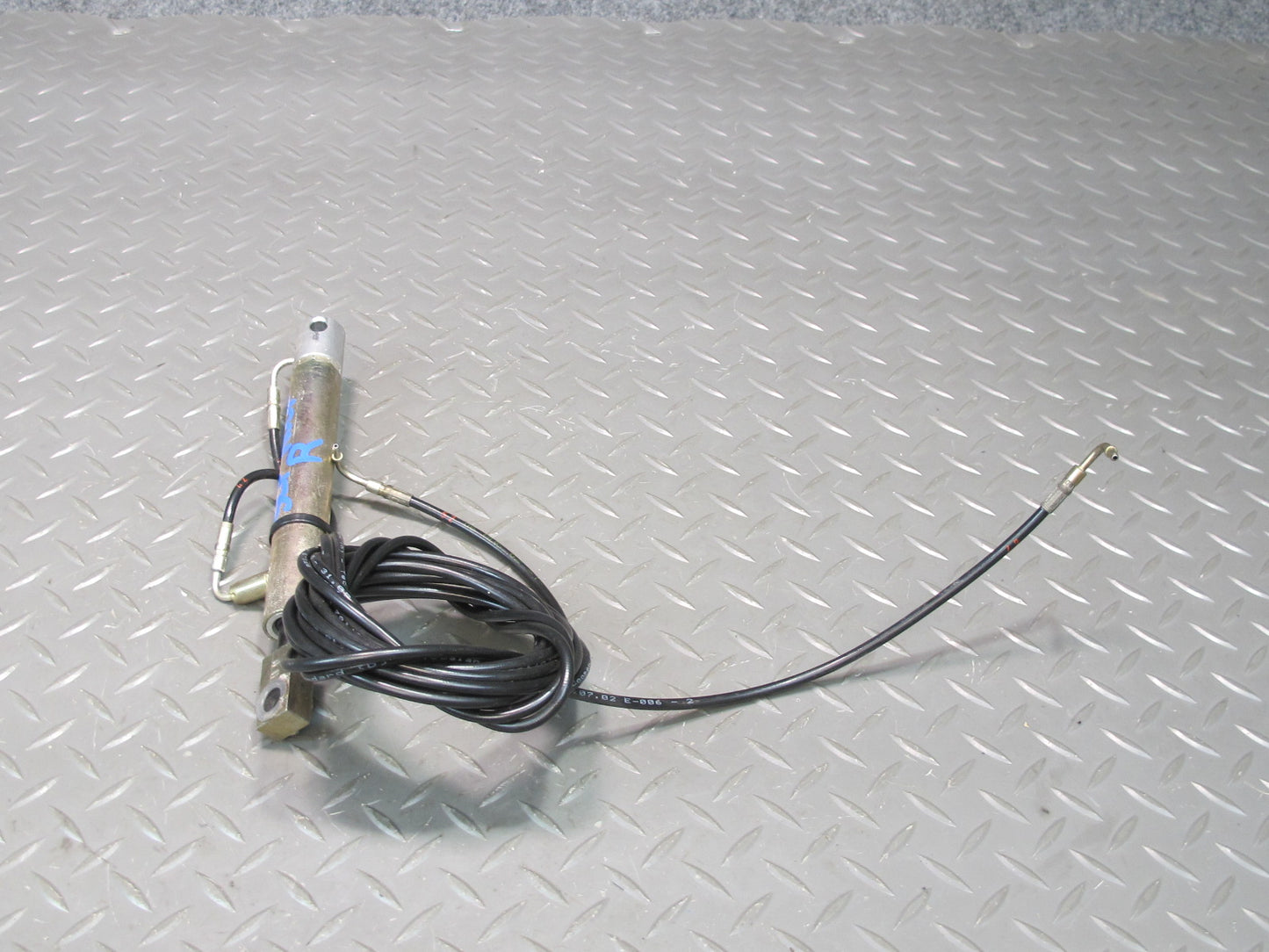 03-12 Mercedes R230 SL500 Convertible Right TOP Roof Hydraulic Cylinder OEM