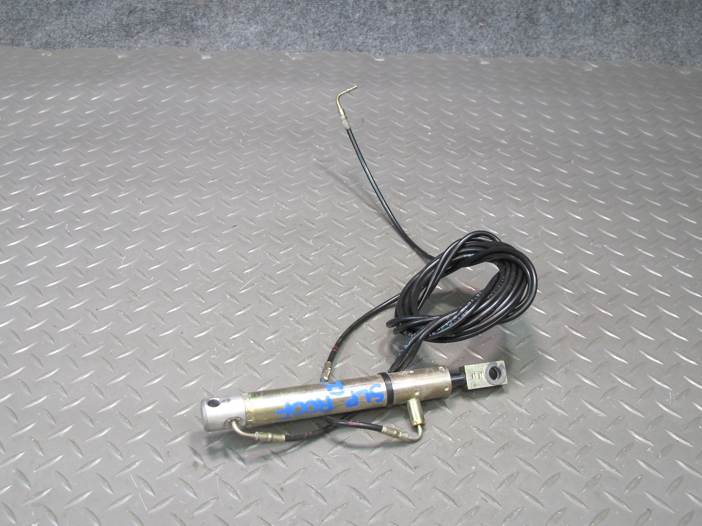 03-12 Mercedes R230 SL500 Convertible Right TOP Roof Hydraulic Cylinder OEM