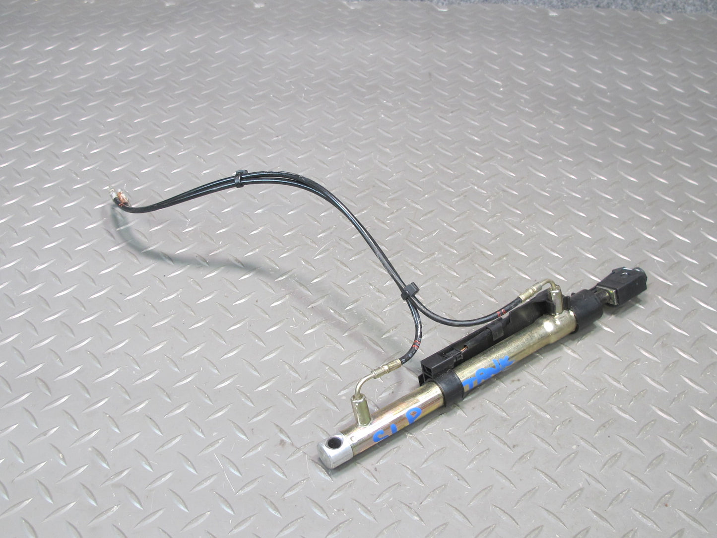 03-12 Mercedes R230 SL500 Convertible Left Trunk Lid Drive Cylinder Support OEM