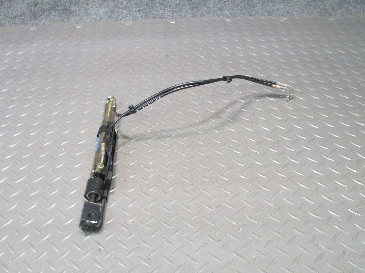 03-12 Mercedes R230 SL500 Convertible Left Trunk Lid Drive Cylinder Support OEM