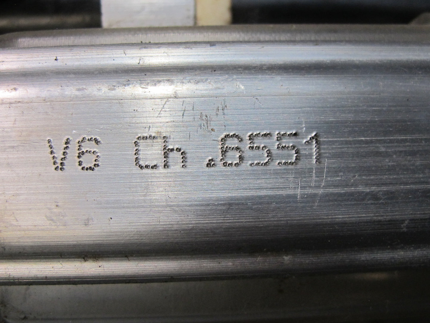 03-12 Mercedes R230 SL500 Convertible Left Roll Bar Lock Pawl Cylinder OEM