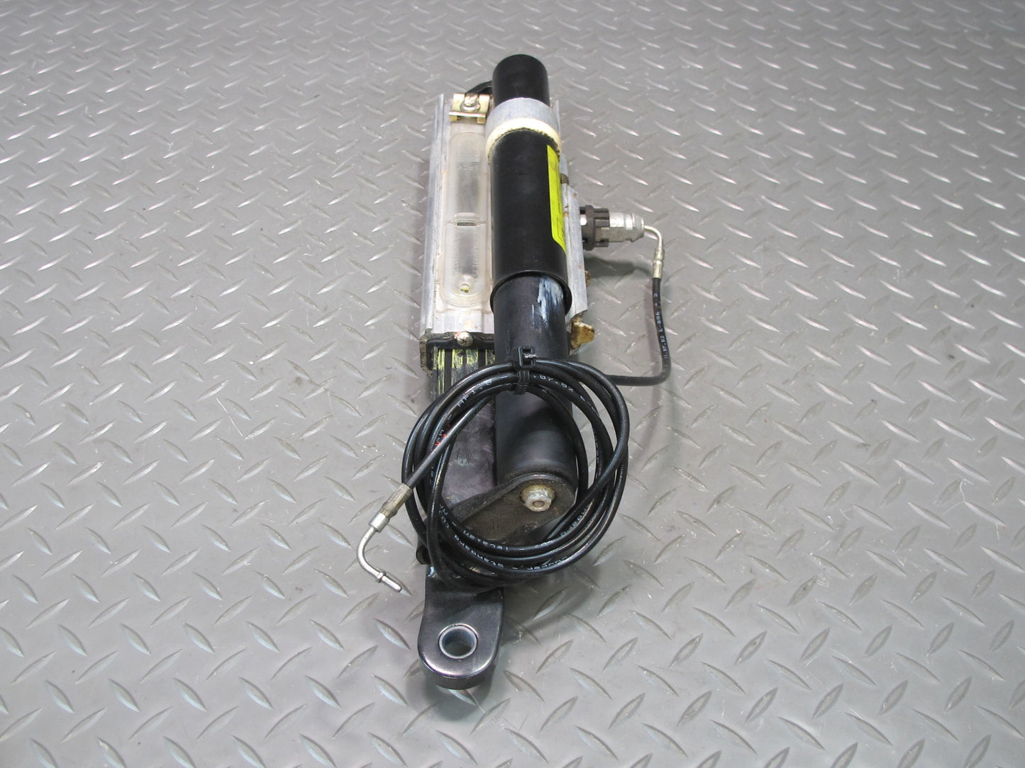 03-12 Mercedes R230 SL500 Convertible Left Roll Bar Lock Pawl Cylinder OEM