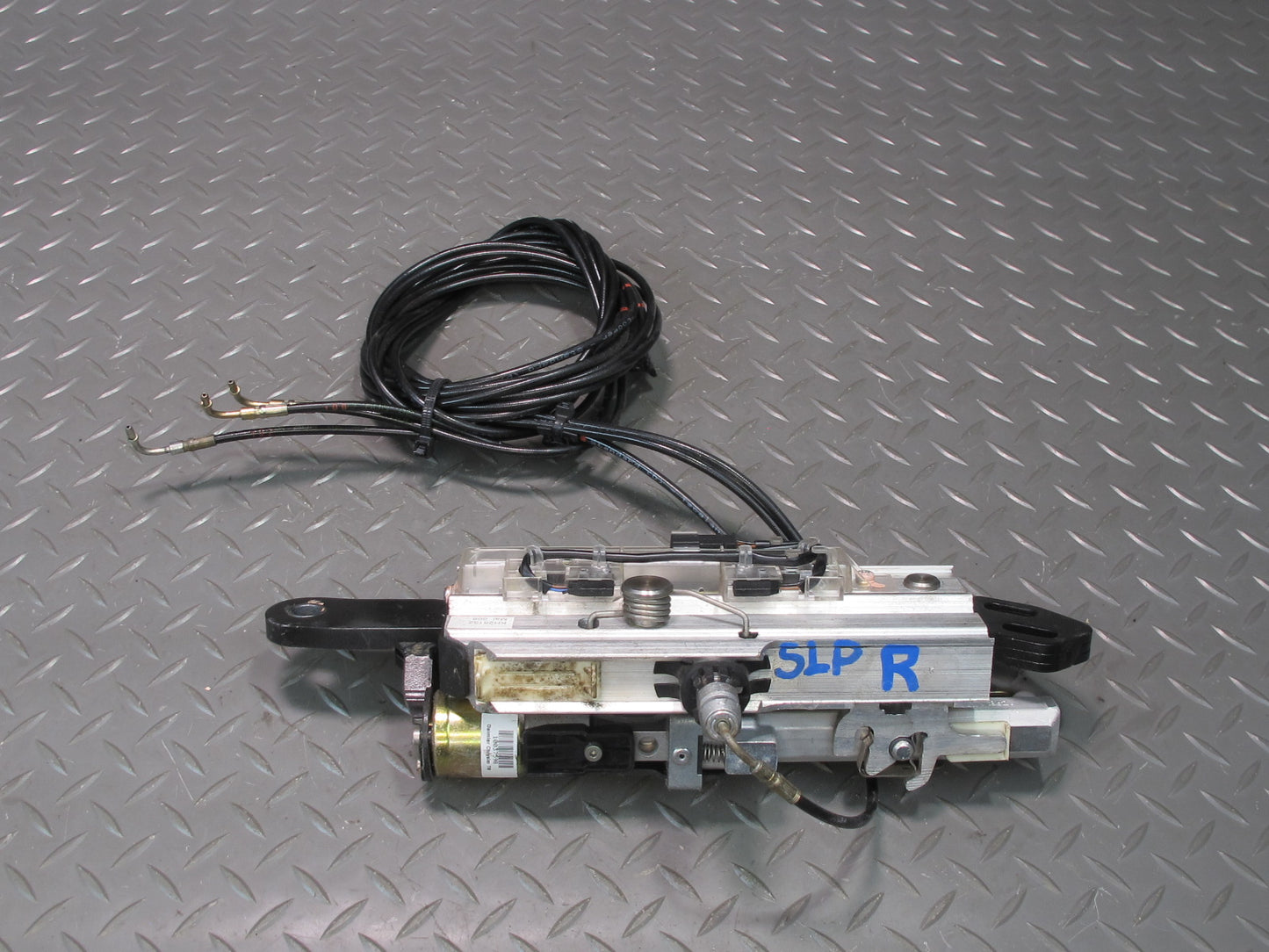 03-12 Mercedes R230 Sl-class Convertible Rear Right Pawl Cylinder Support OEM