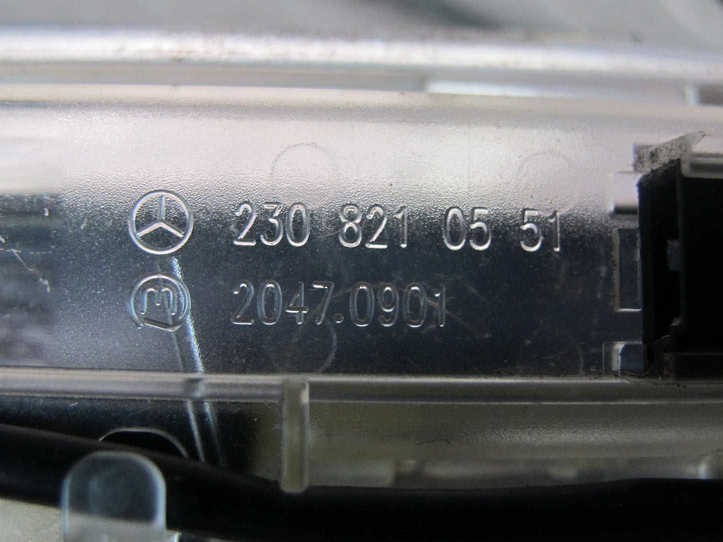 03-12 Mercedes R230 Sl-class Convertible Rear Right Pawl Cylinder Support OEM