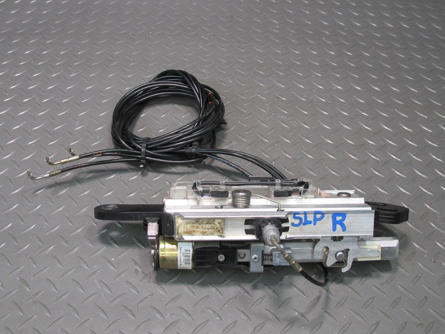 03-12 Mercedes R230 Sl-class Convertible Rear Right Pawl Cylinder Support OEM