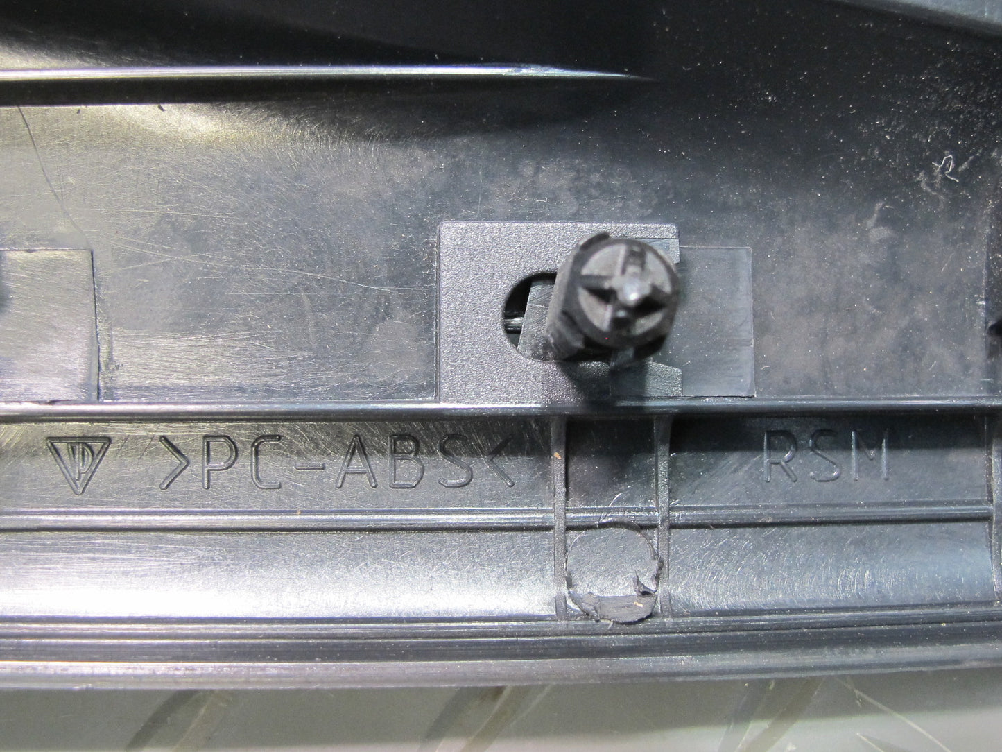 1997-2004 Porsche Boxster 986 Right Door Scuff Sill Plate Trim Panel 99655112000