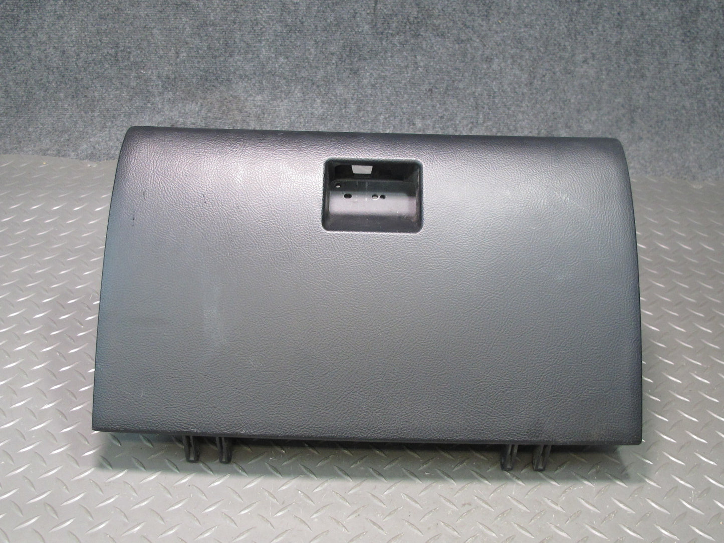 01-05 Lexus JCE10L IS300 Dash Glove Box Compartment Storage OEM