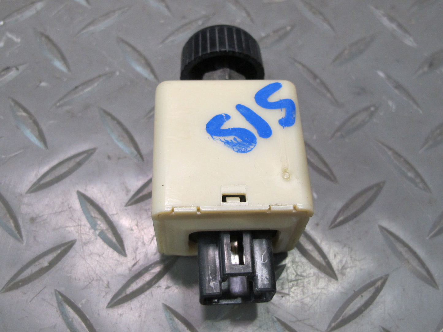 01-05 Lexus JCE10L IS300 Dash Instrument Cluster Dimmer Light Switch OEM