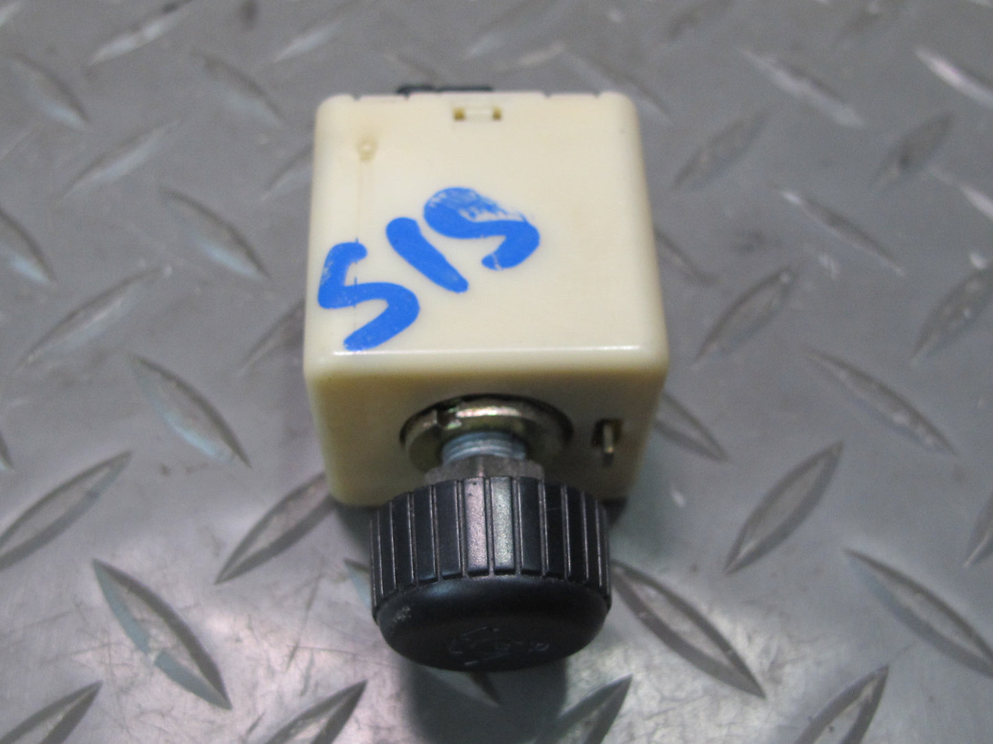 01-05 Lexus JCE10L IS300 Dash Instrument Cluster Dimmer Light Switch OEM