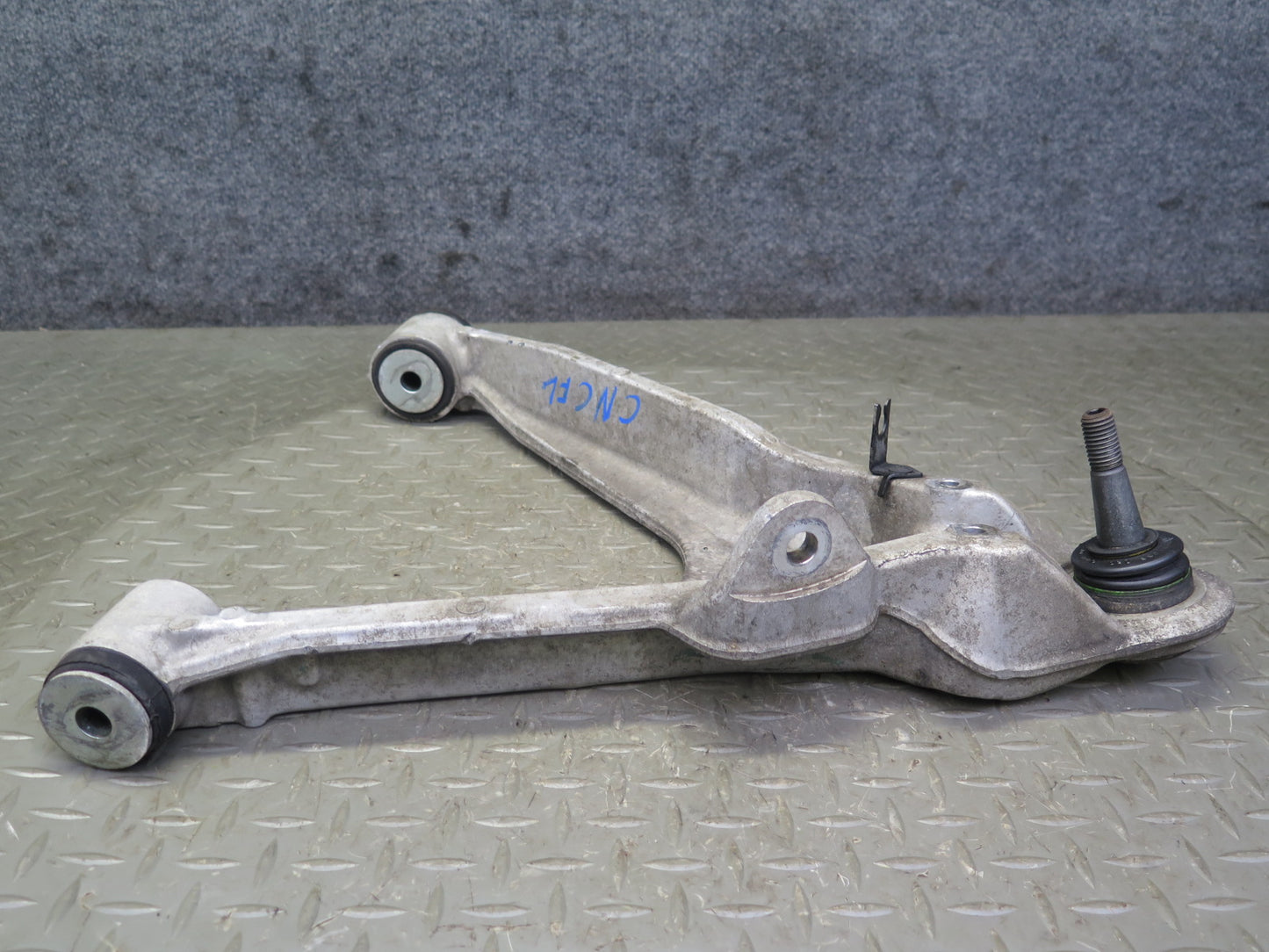 97-04 Chevrolet Corvette C5 Set of 2 Front Left Upper & Lower Control Arm OEM