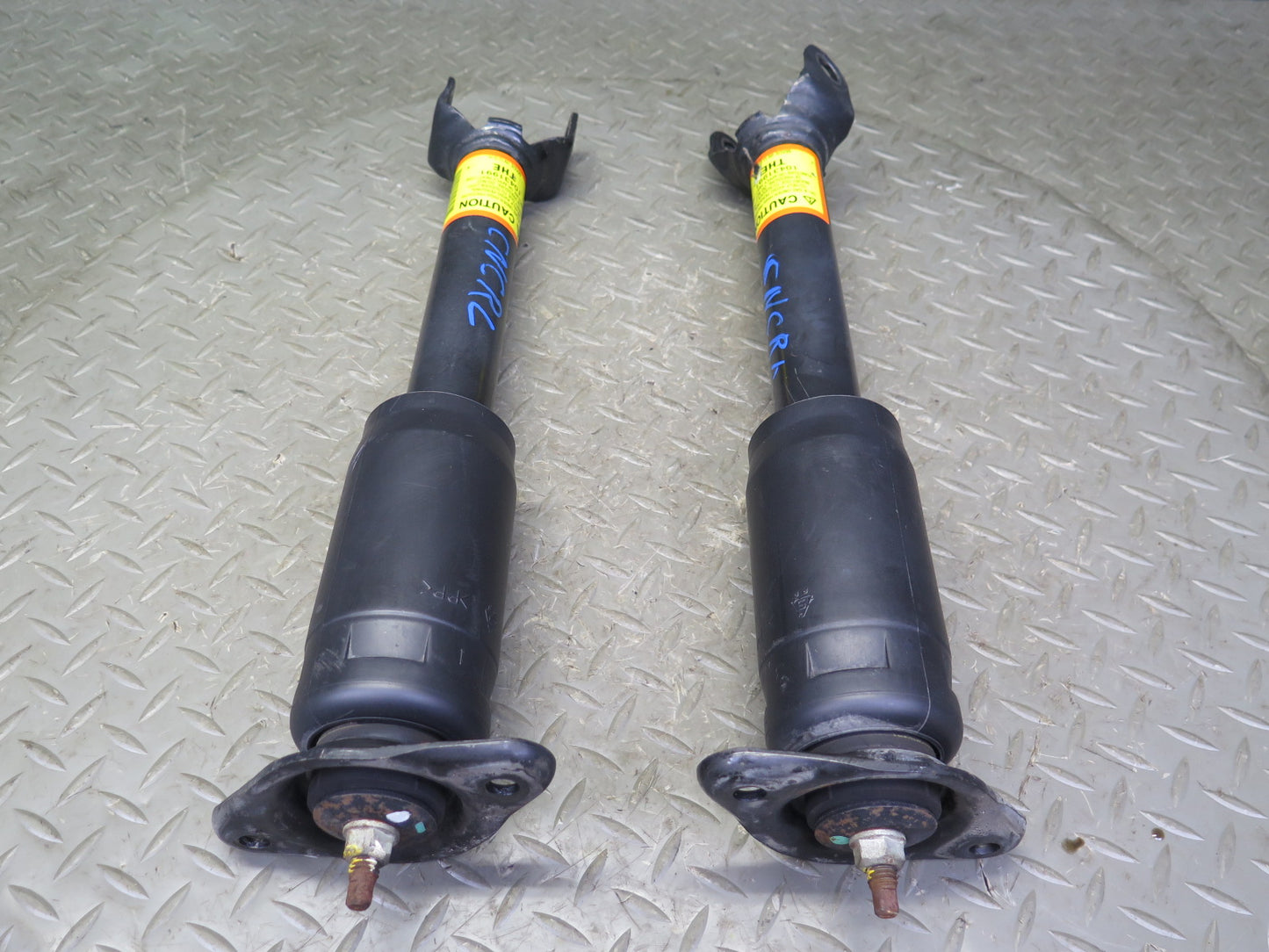 97-04 Chevrolet Corvette C5 Set of 2 Rear Left & Right Strut Shock Absorber OEM