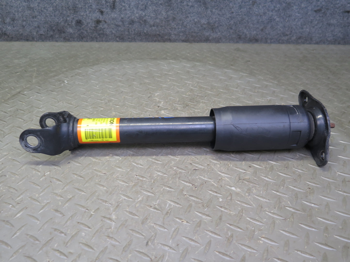 97-04 Chevrolet Corvette C5 Set of 2 Rear Left & Right Strut Shock Absorber OEM
