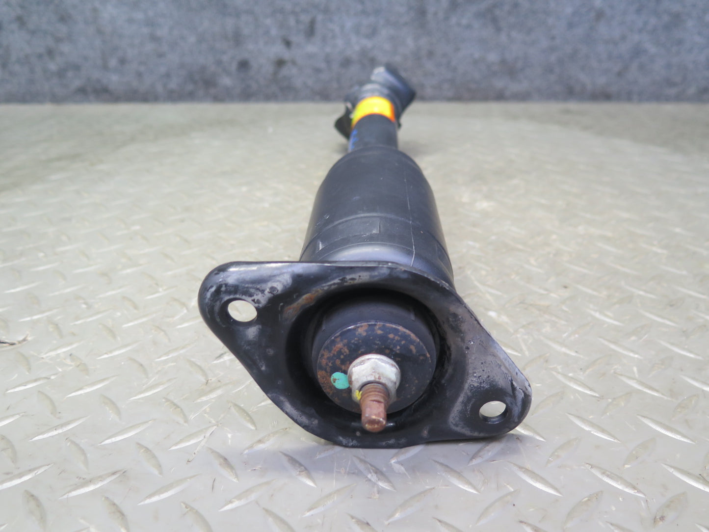 97-04 Chevrolet Corvette C5 Set of 2 Rear Left & Right Strut Shock Absorber OEM