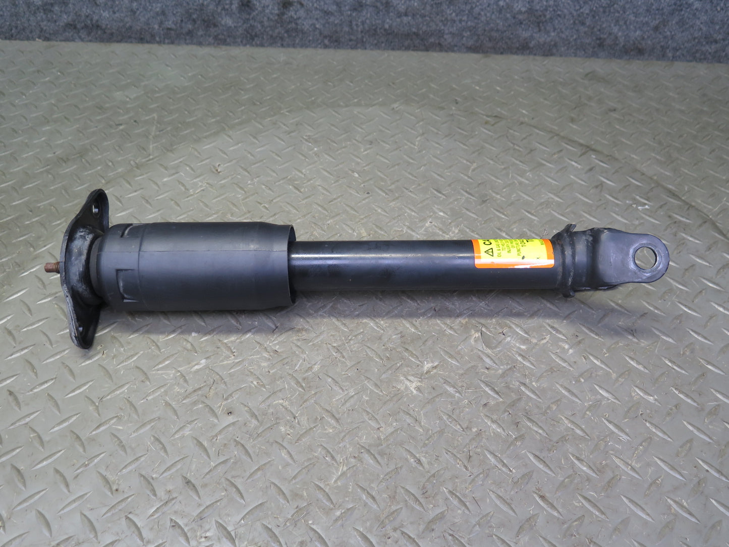 97-04 Chevrolet Corvette C5 Set of 2 Rear Left & Right Strut Shock Absorber OEM