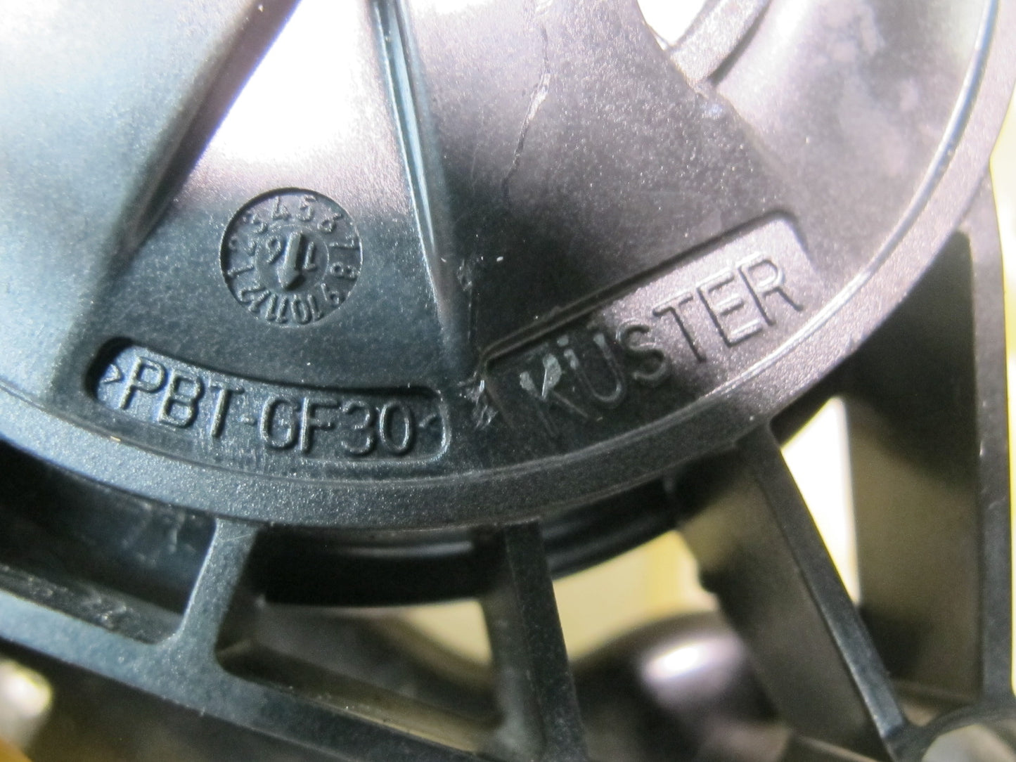 17-23 Porsche Panamera 971 Front Left Door Window Regulator w Motor 971837401